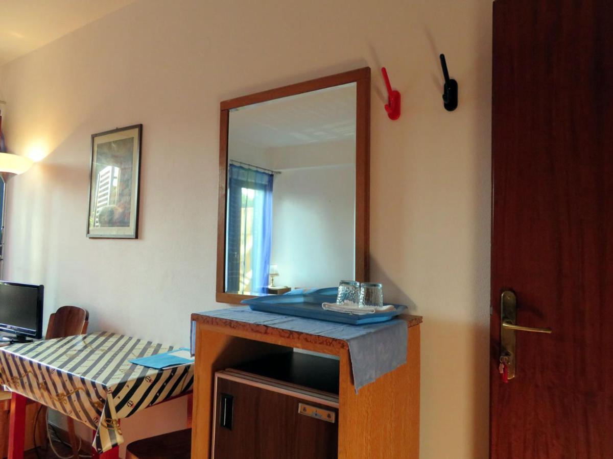 King Tomislav Apartments Crikvenica Eksteriør bilde