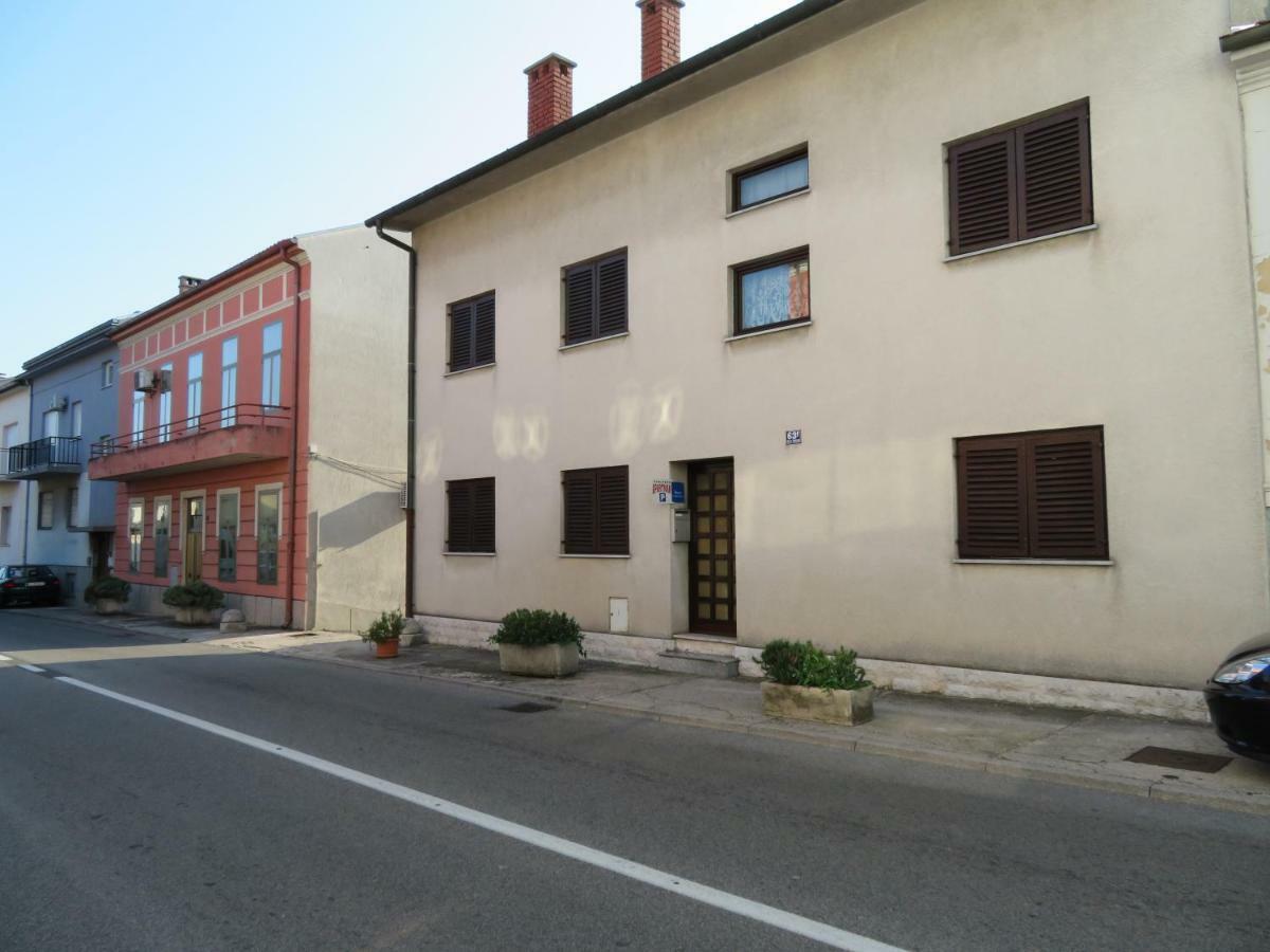 King Tomislav Apartments Crikvenica Eksteriør bilde